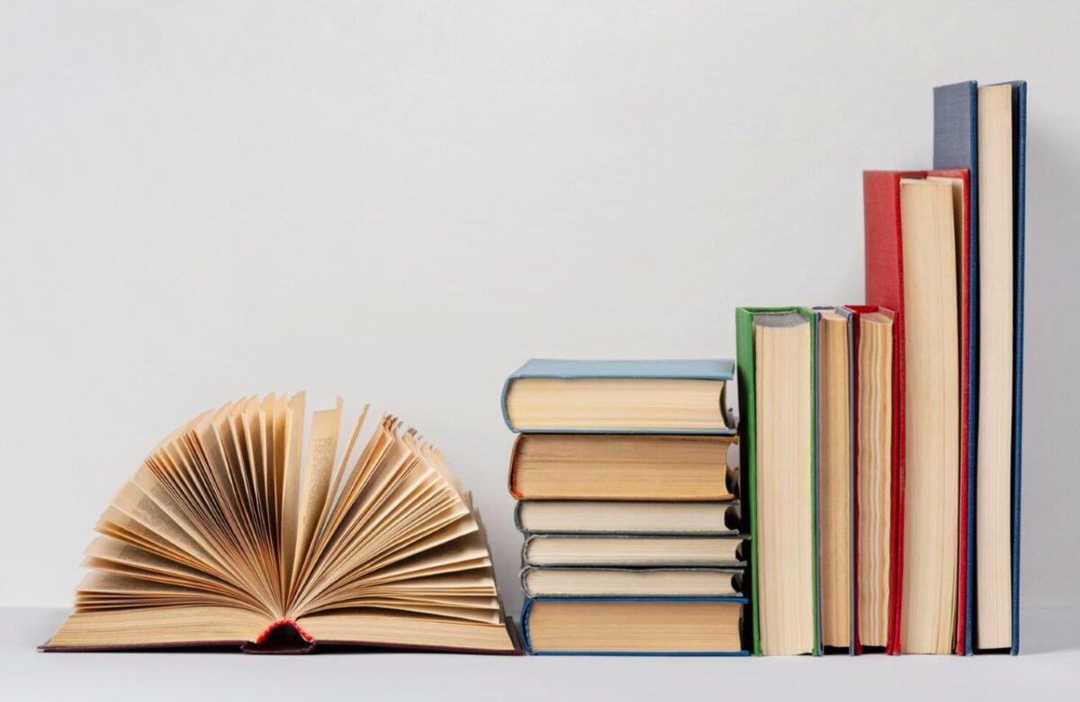 7 Buku Favorit CEO Dunia yang Bisa Menjadi Inspirasi Karir